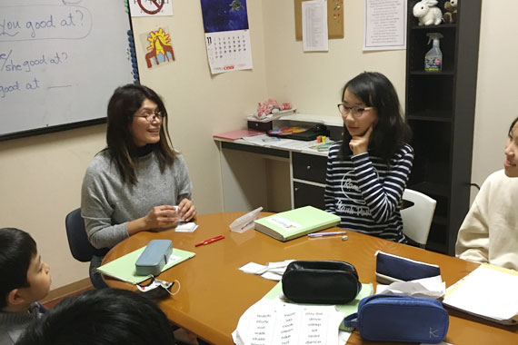 盛岡市の英会話クラブ ストレートトーク/KIDSコースレッスン